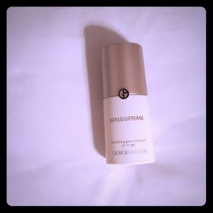 Giorgio Armani face nourishing glow  oil in gel